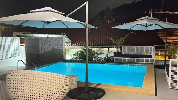 Elephant Sports Bar And Accommodation Phuket المظهر الخارجي الصورة